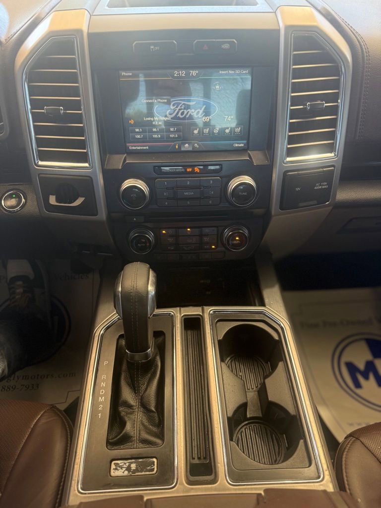 Used 2015 Ford F150 Platinum w/ Equipment Group 701A Luxury image 28
