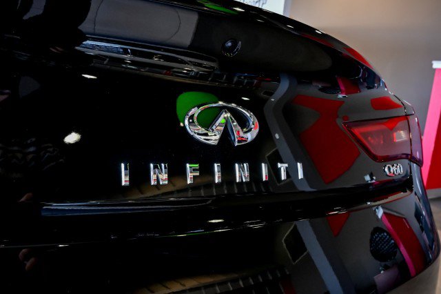 Used 2022 INFINITI Q60 3.0t Luxe w/ Essential Package AWD/4WD image 12