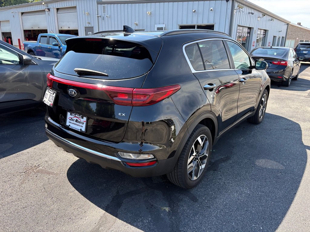 Used 2022 Kia Sportage EX AWD/4WD image 3