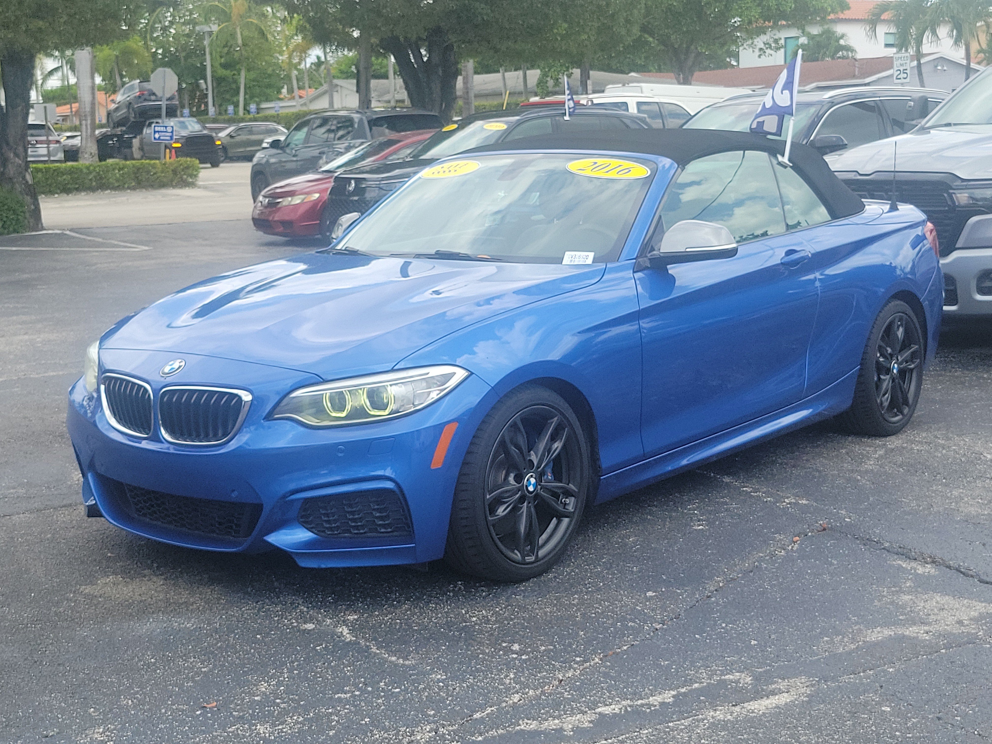 Used 2016 BMW M235i xDrive Convertible AWD/4WD image 30