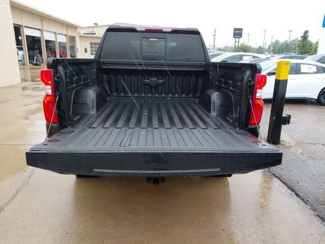 Used 2020 Chevrolet Silverado 1500 LT Trail Boss w/ Midnight Edition AWD/4WD image 32