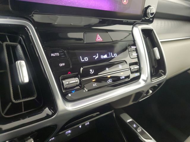 Used 2023 Kia Sorento SX FWD image 28