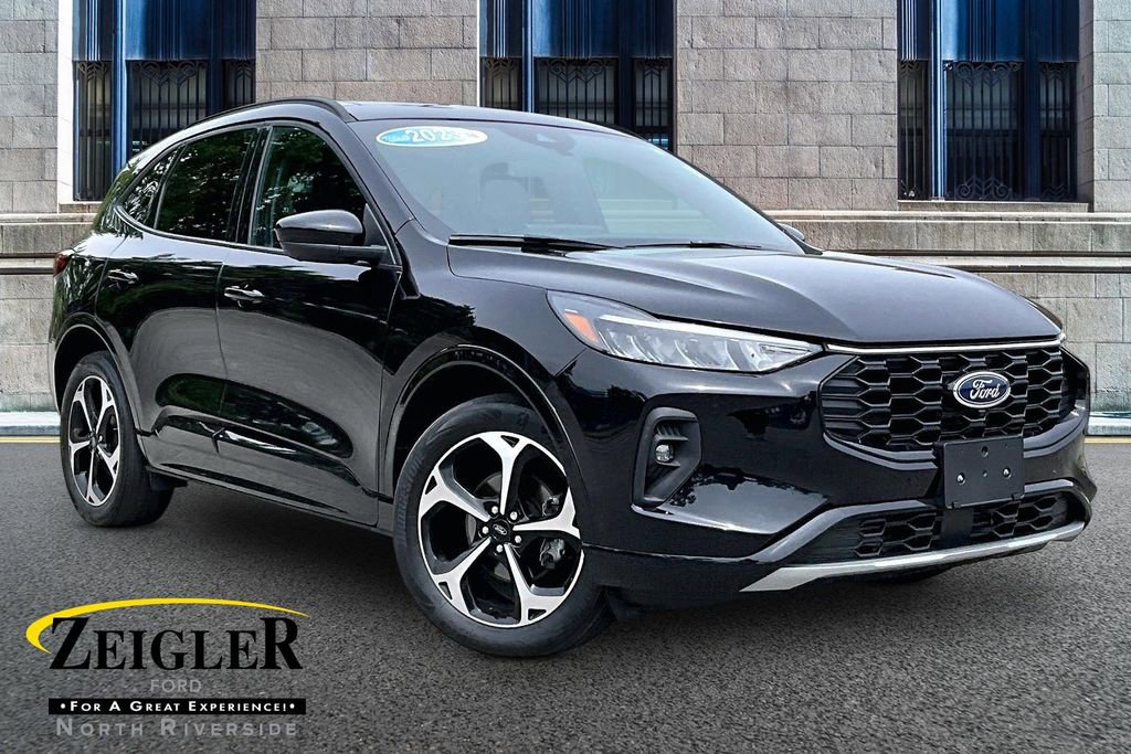 Used 2023 Ford Escape ST-Line Select w/ Tech Pack #2 AWD/4WD image 1