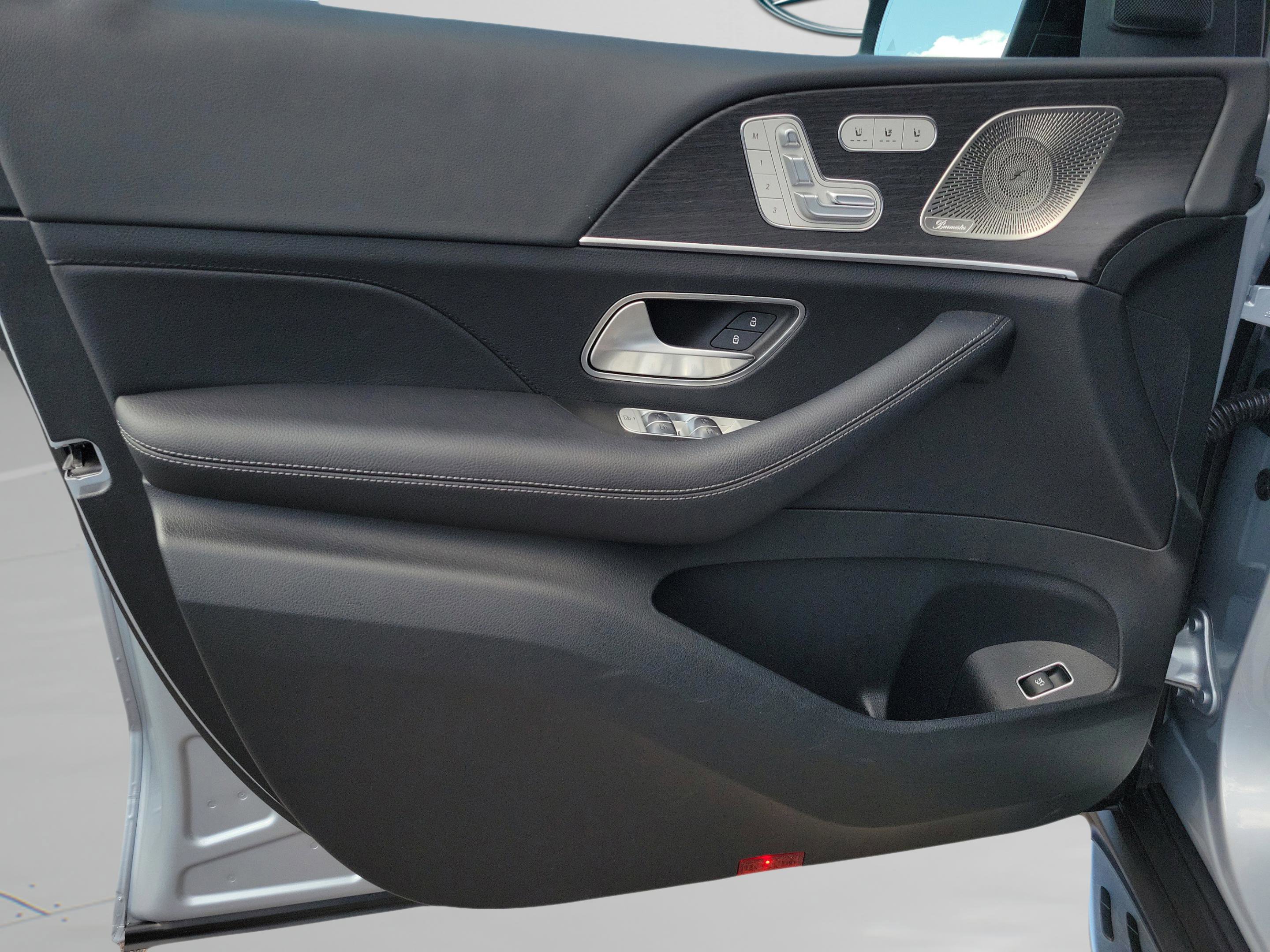 Certified 2026 Mercedes-Benz GLS 450 GLS 450 image 30