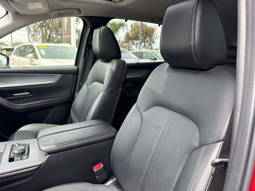 Certified 2025 MAZDA CX-90 3.3 Turbo w/ Preferred Package image 24