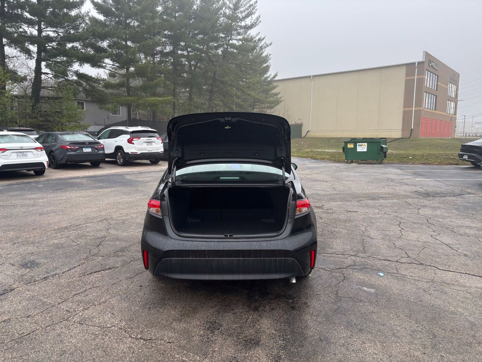 Used 2025 Toyota Corolla LE image 29