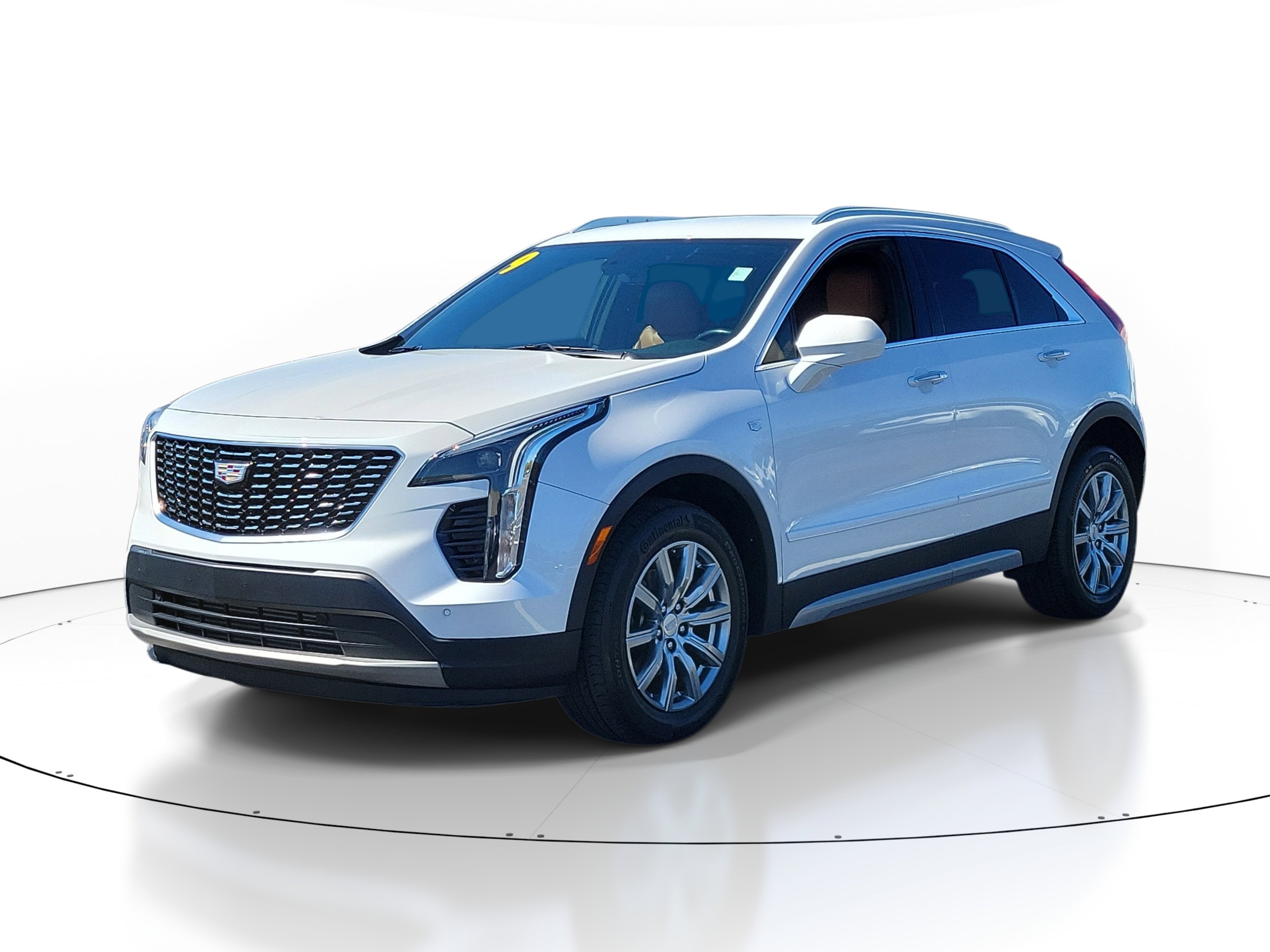 Used 2019 Cadillac XT4 Premium Luxury image 3
