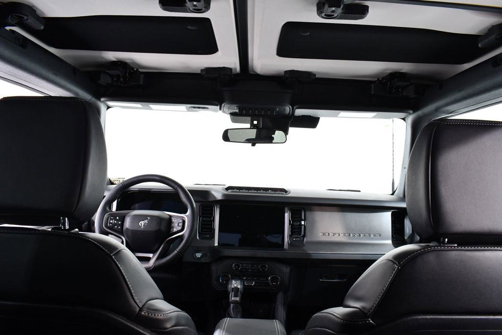 New 2025 Ford Bronco Badlands image 17