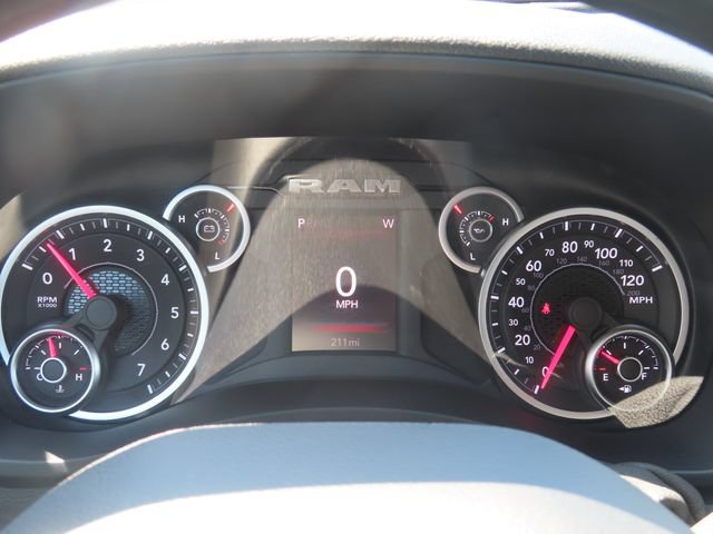 New 2026 RAM 2500 Tradesman AWD/4WD image 31