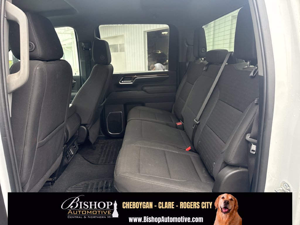 Used 2025 Chevrolet Silverado 2500 LT w/ Convenience Package AWD/4WD image 17