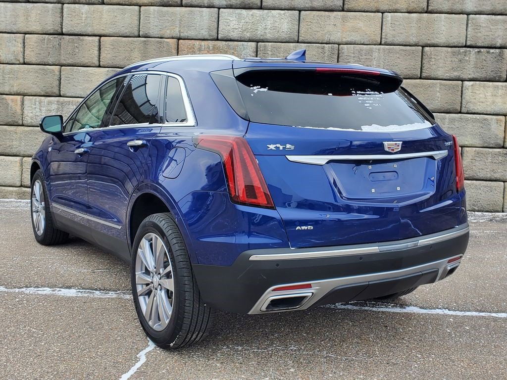 Certified 2023 Cadillac XT5 Premium Luxury w/ LPO, Floor Liner Package image 3