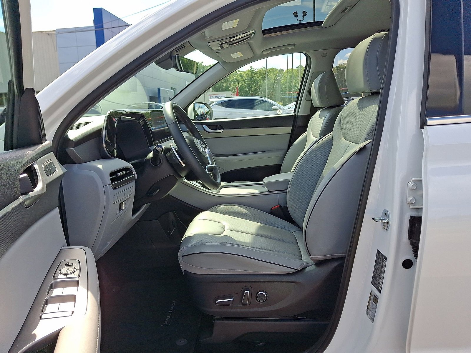 Used 2023 Hyundai Palisade SEL image 17