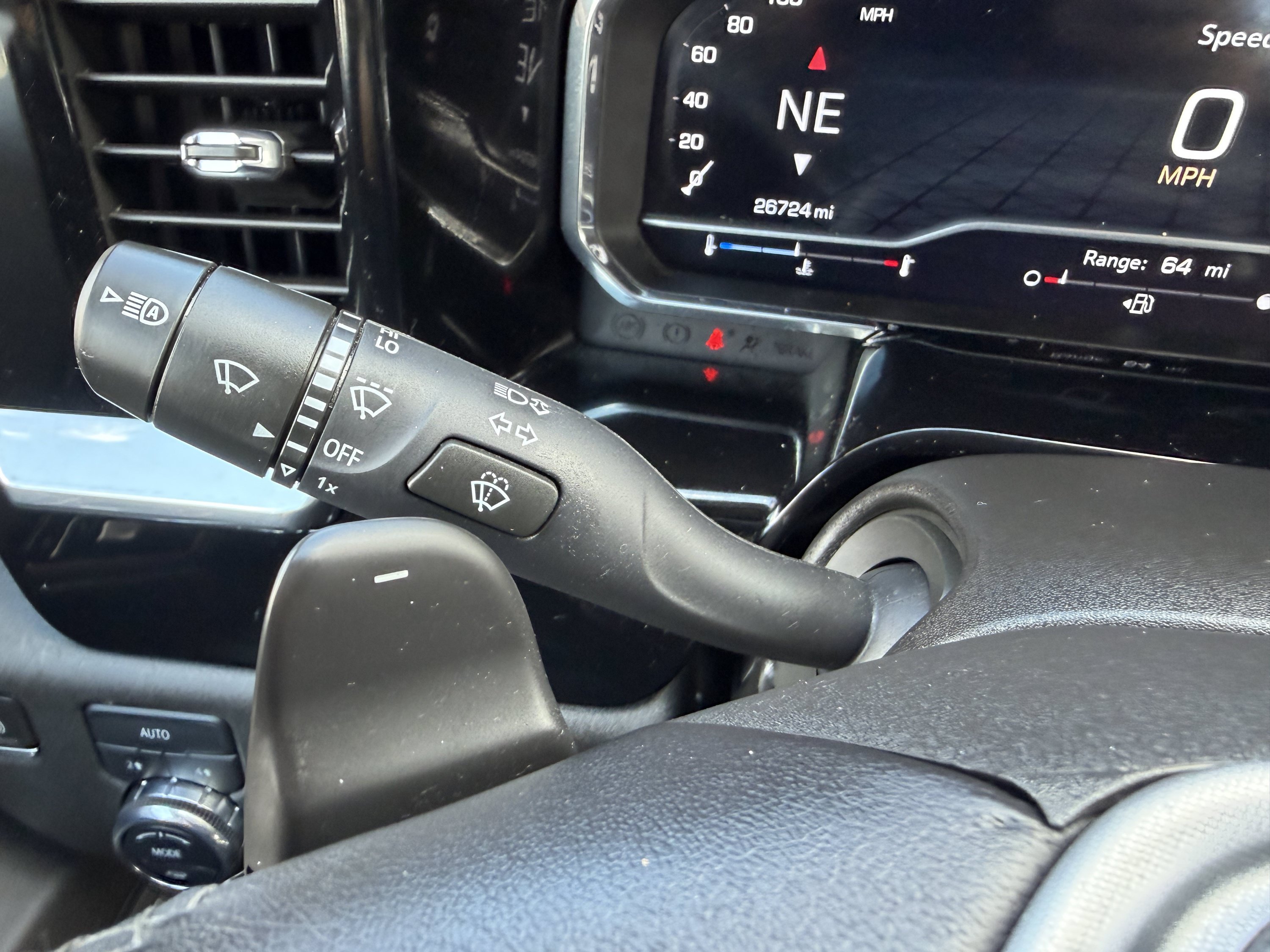 Used 2023 GMC Sierra 1500 SLT w/ SLT Premium Package AWD/4WD image 34