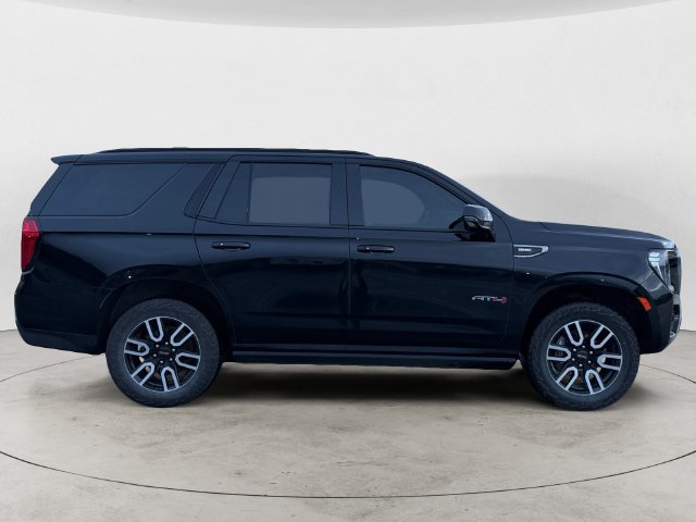 Used 2022 GMC Yukon AT4 w/ AT4 Premium Plus Package AWD/4WD image 4