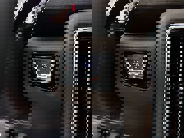 New 2026 GMC Yukon XL Denali Ultimate image 17