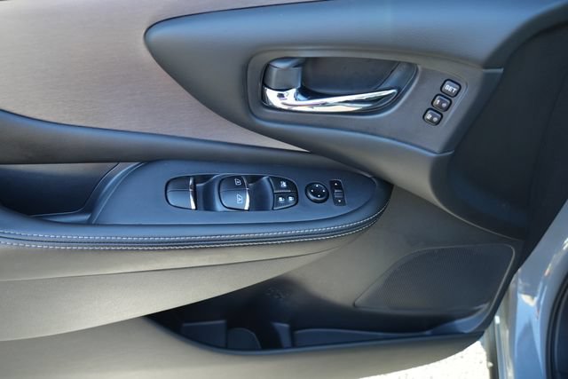 Used 2024 Nissan Murano SL AWD/4WD image 22