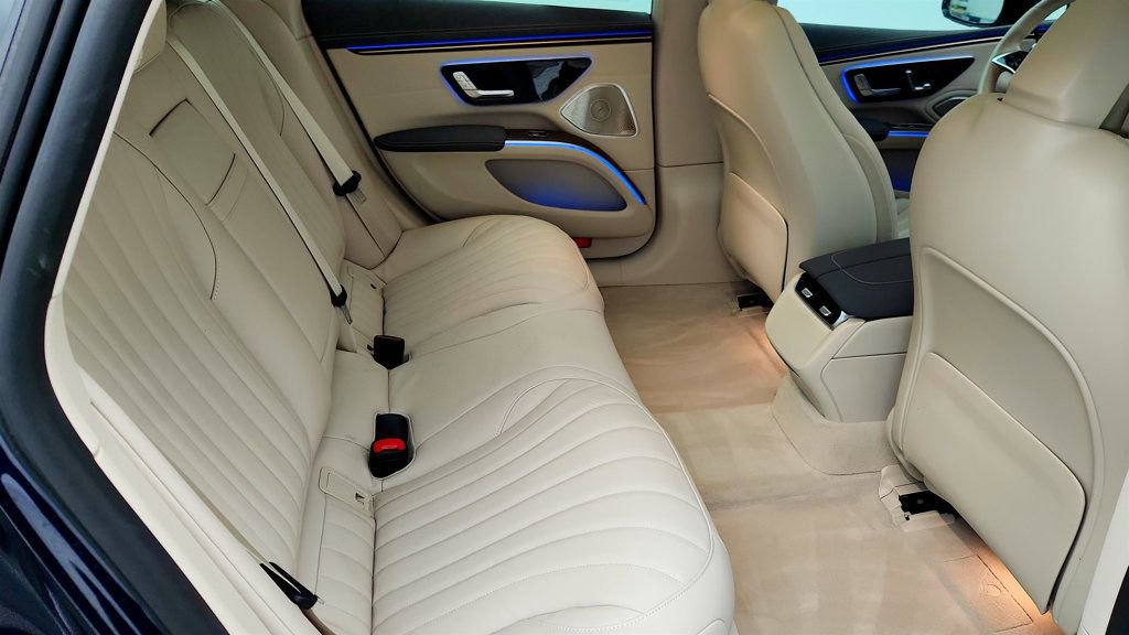 Used 2023 Mercedes-Benz EQS 580 4MATIC Sedan image 23