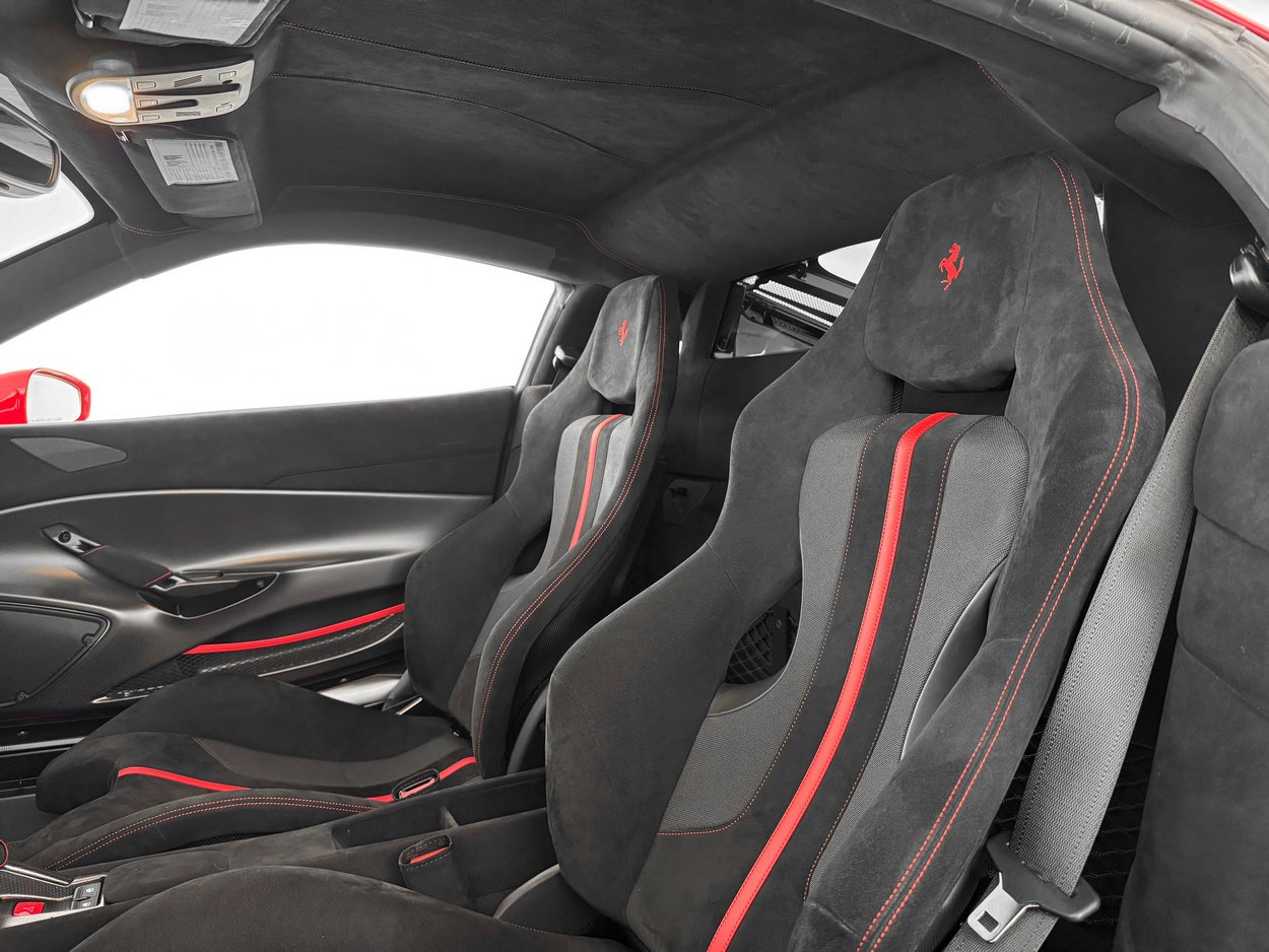 Used 2019 Ferrari 488 Pista Coupe image 15