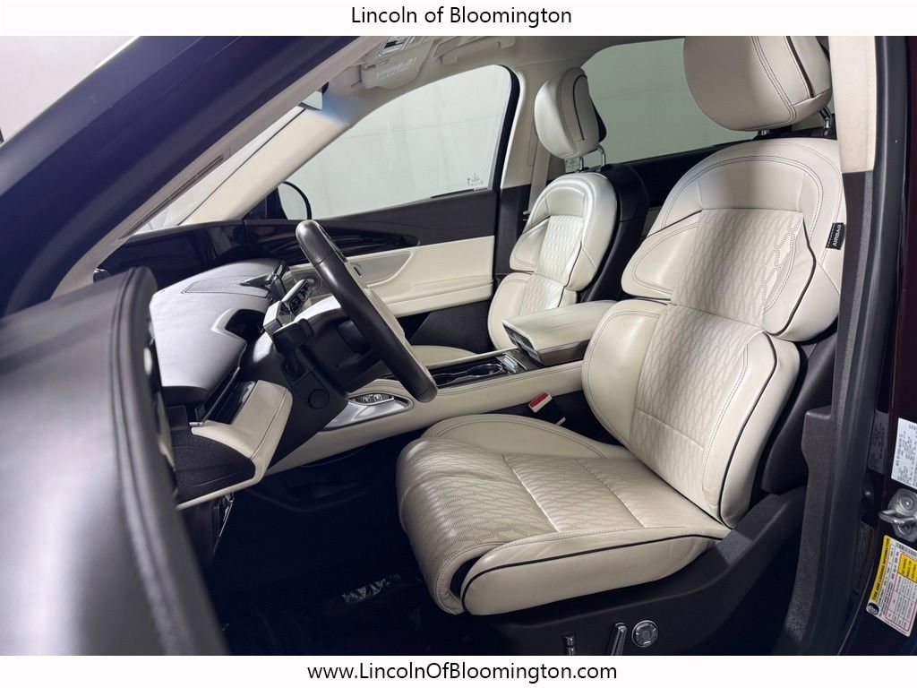 Used 2024 Lincoln Nautilus Black Label AWD/4WD image 17