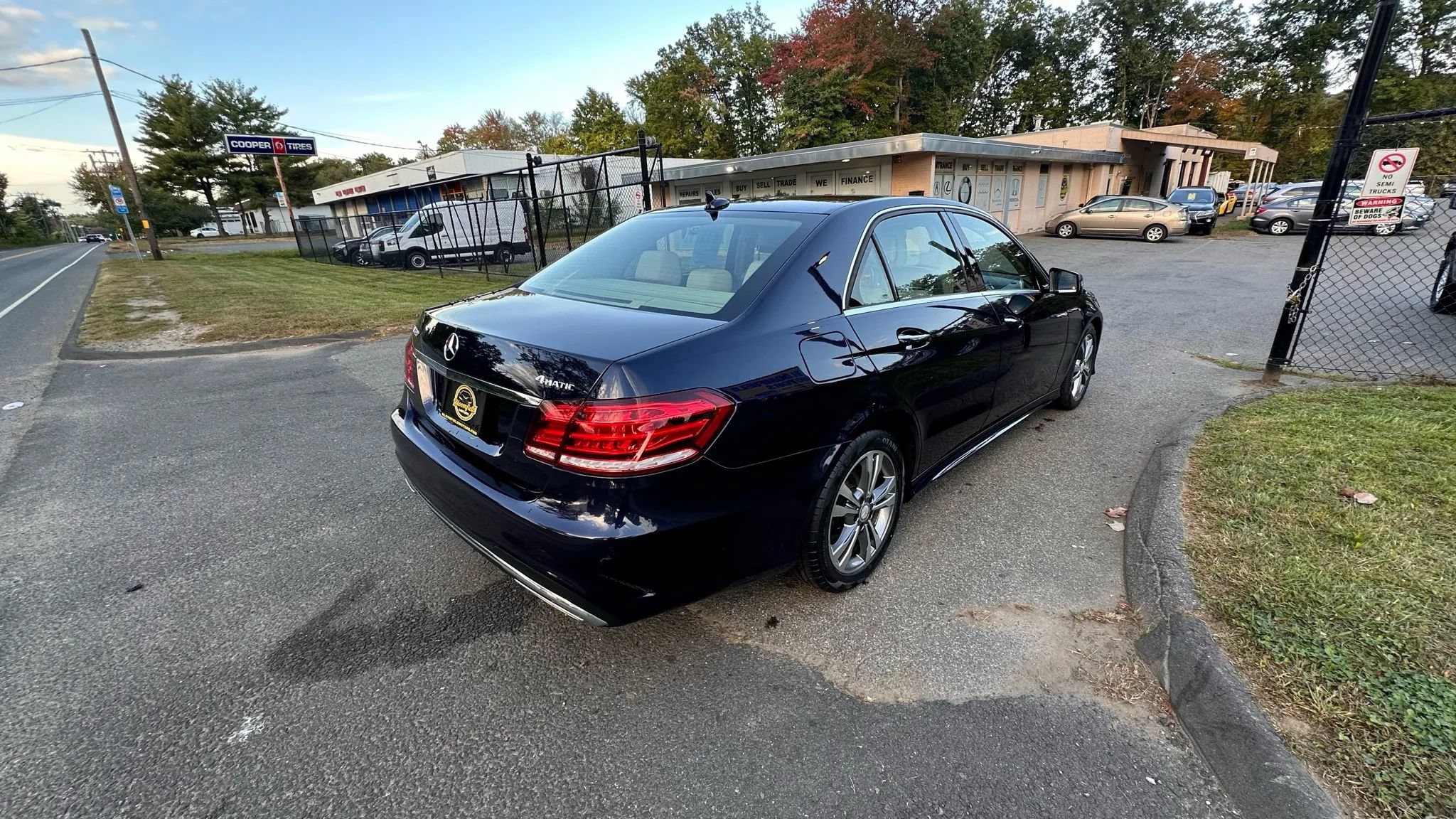 Used 2016 Mercedes-Benz E 350 4MATIC Sedan image 5