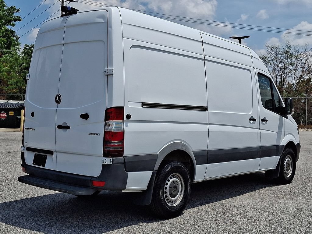 Used 2017 Mercedes-Benz Sprinter 2500 image 9