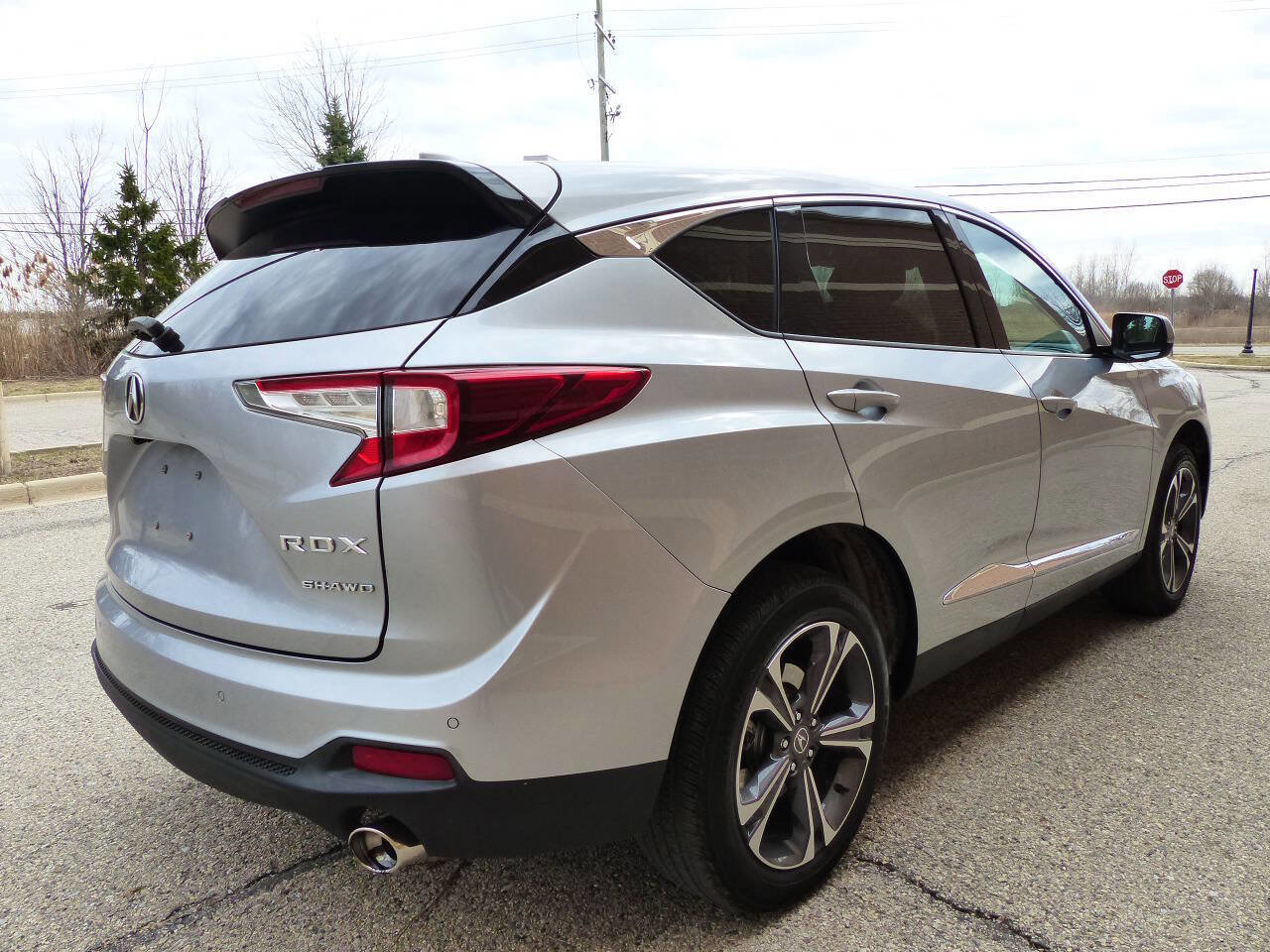 Used 2025 Acura RDX SH-AWD w/ Technology Package image 10