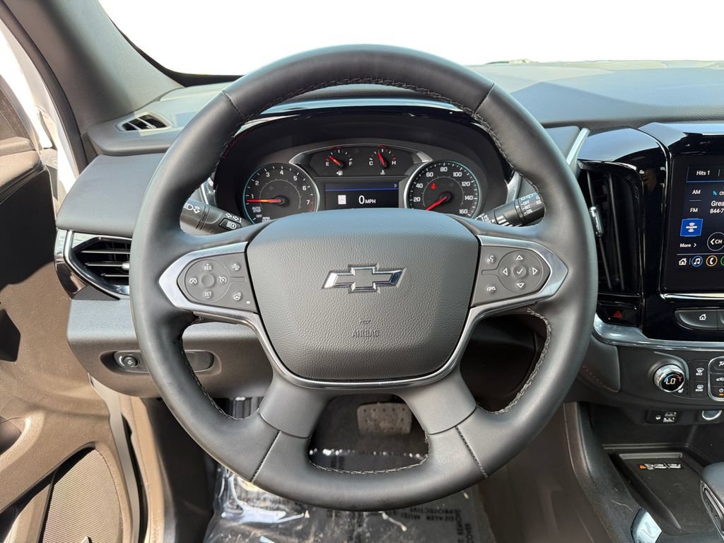 Used 2023 Chevrolet Traverse RS AWD/4WD image 12
