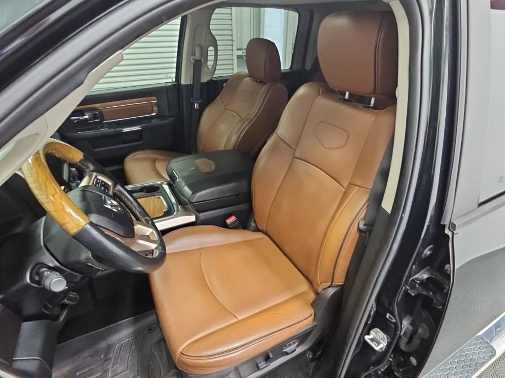 Used 2016 RAM 1500 Laramie Longhorn w/ Convenience Group AWD/4WD image 32