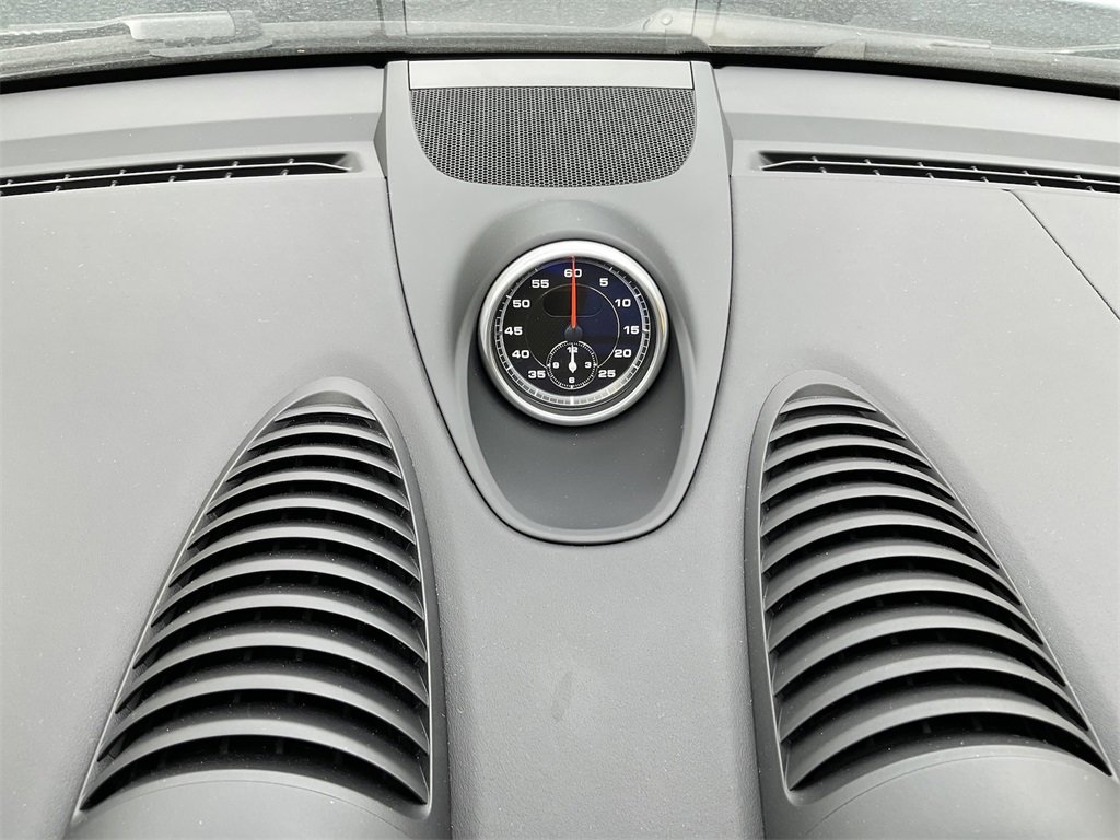 Used 2024 Porsche 718 Cayman Style Edition image 16