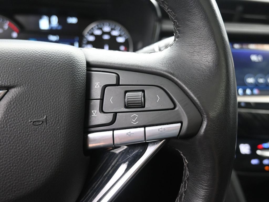 Used 2024 Cadillac XT6 Premium Luxury image 14