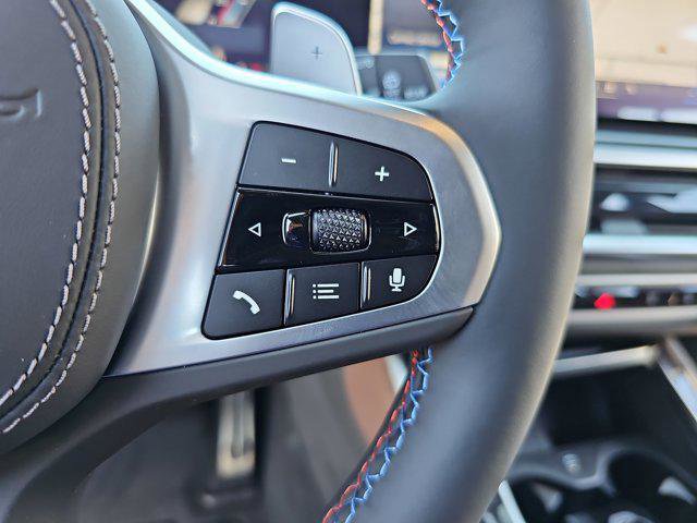 New 2026 BMW X5 M60i w/ Executive Package image 19