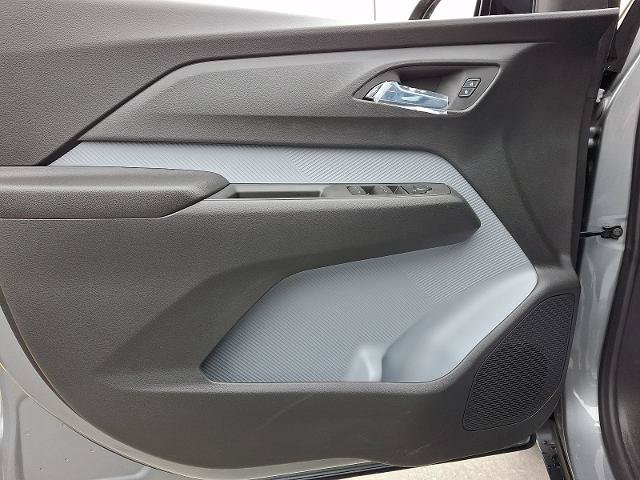 New 2027 Chevrolet Bolt RS FWD image 5