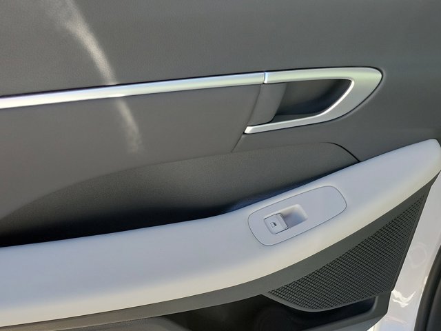 New 2026 Hyundai Sonata SEL AWD/4WD image 9