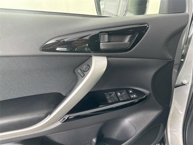 New 2025 Mitsubishi Eclipse Cross LE image 17