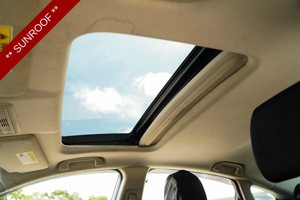 Used 2021 Honda Civic EX image 12