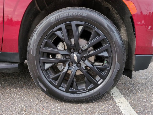 Used 2021 Chevrolet Tahoe Premier w/ Premium Package image 11