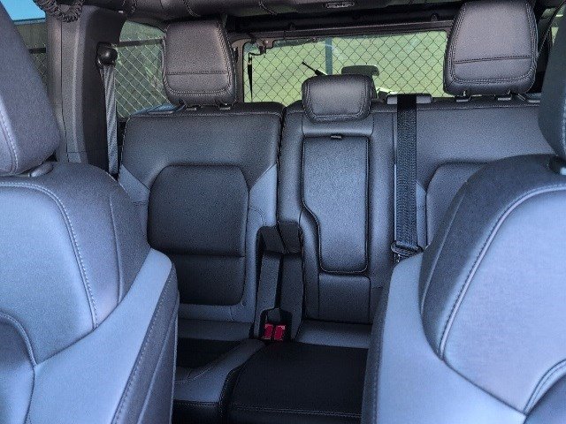 Used 2024 Ford Bronco Black Diamond image 5