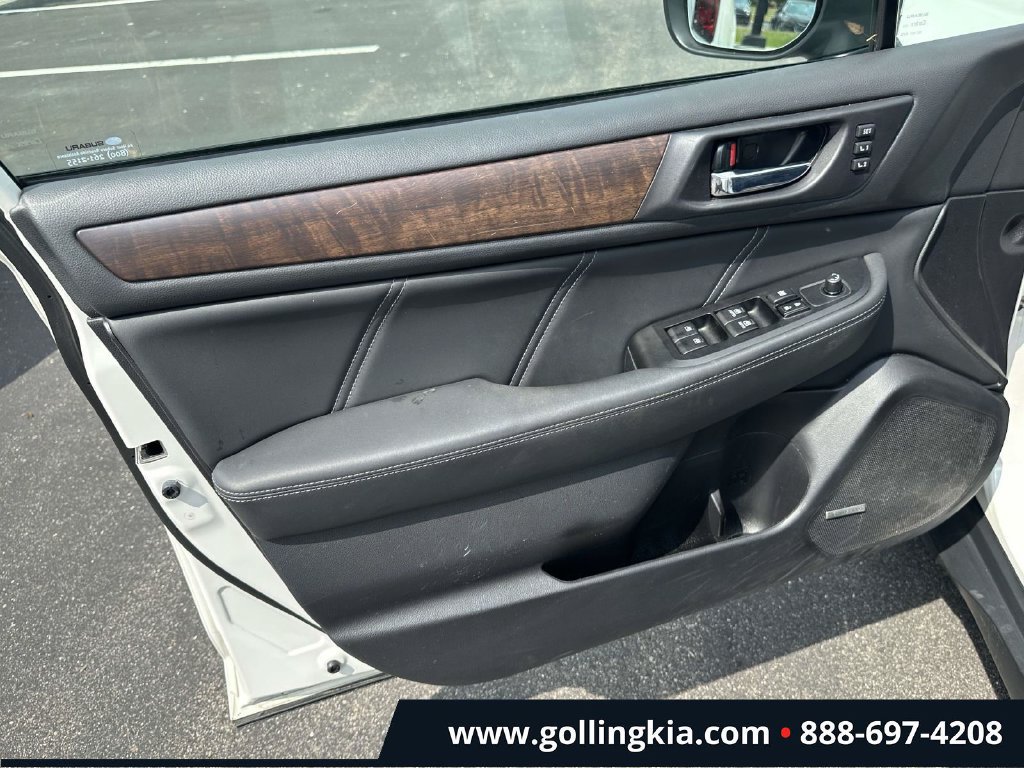 Used 2018 Subaru Outback 2.5i Limited AWD/4WD image 14