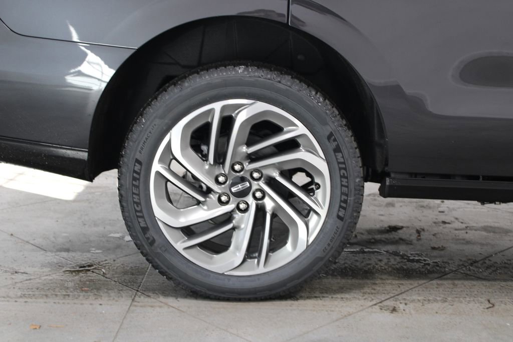 New 2026 Lincoln Navigator Reserve image 12