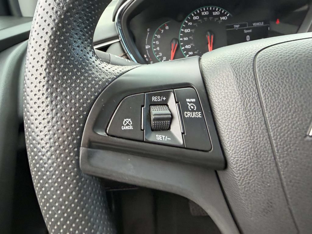 Used 2022 Chevrolet Trax LS w/ Tint and Cruise Package AWD/4WD image 27