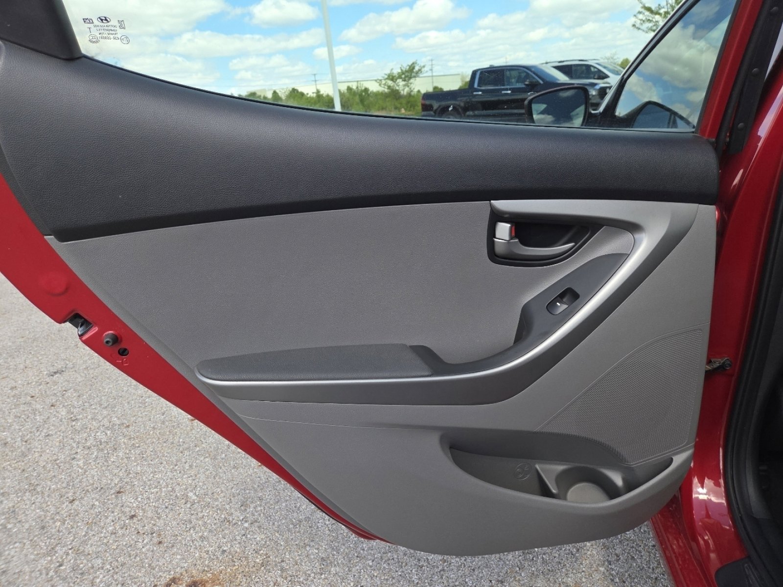 Used 2016 Hyundai Elantra SE image 17