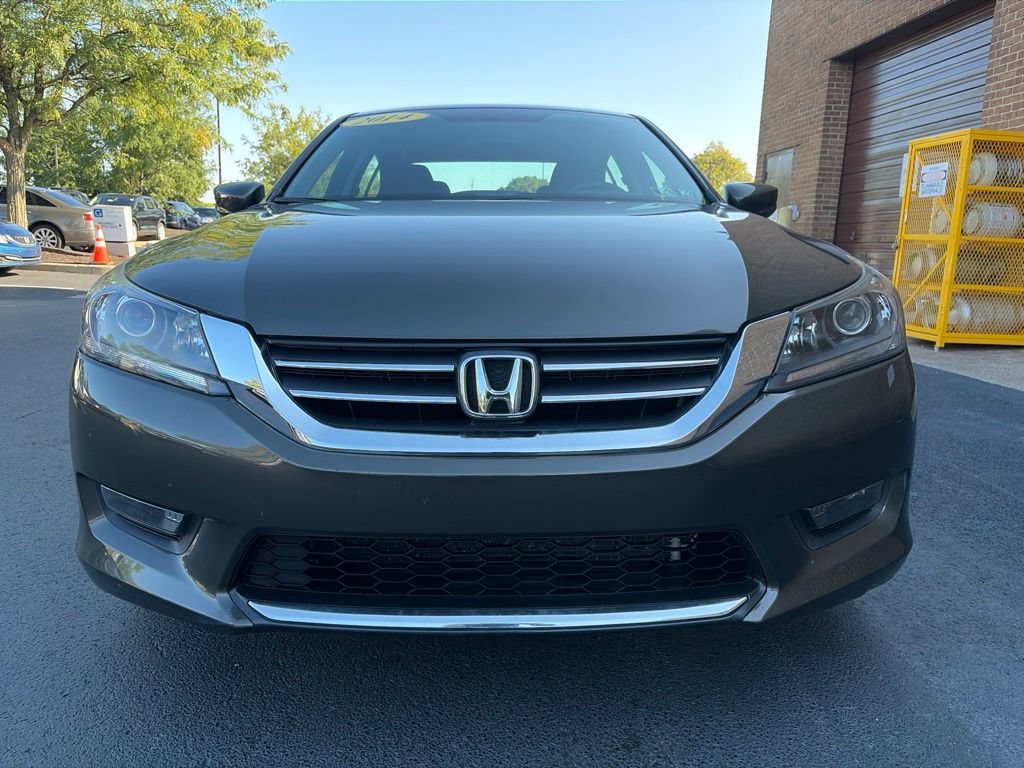 Used 2014 Honda Accord Sport image 2