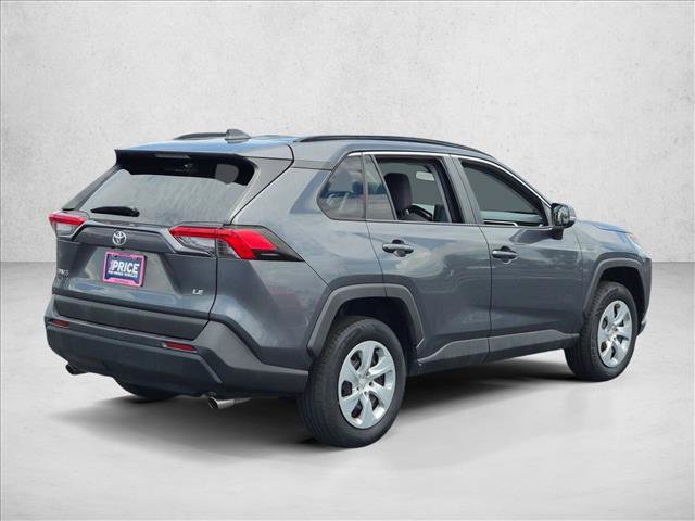 Used 2020 Toyota RAV4 LE FWD image 5