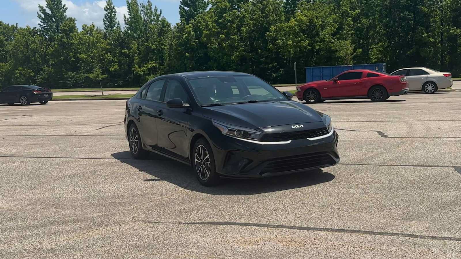 Used 2024 Kia Forte LXS FWD image 2