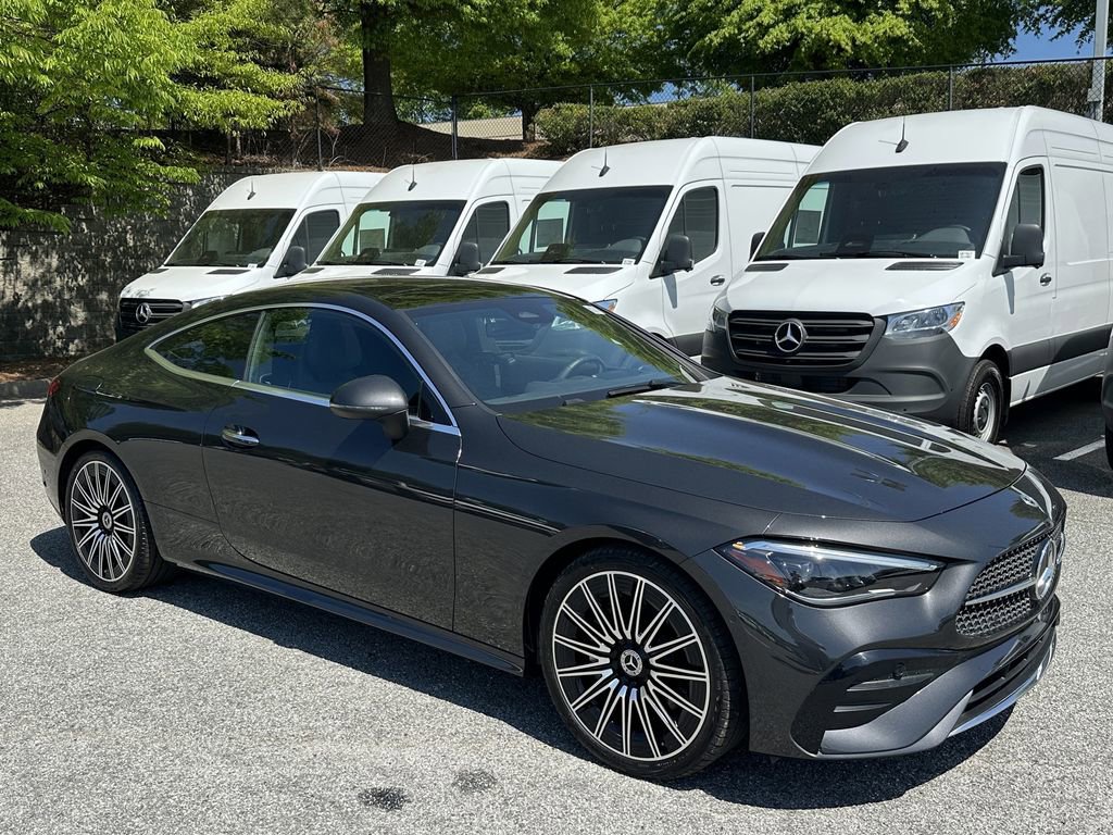 Certified 2025 Mercedes-Benz CLE 300 4MATIC Coupe image 2