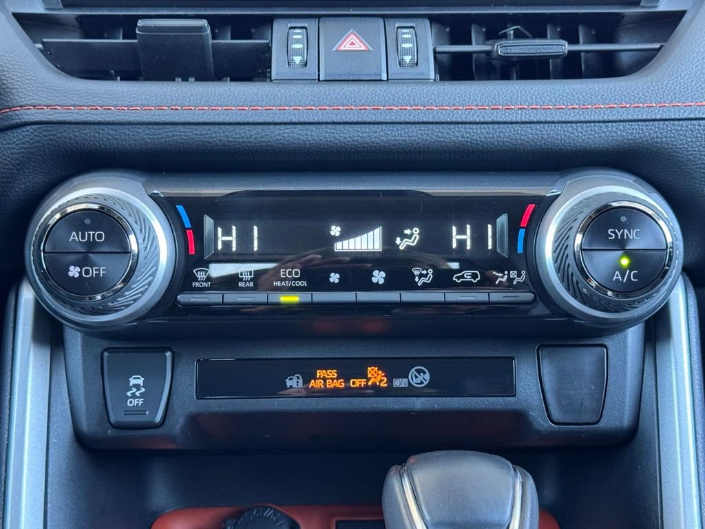 Used 2024 Toyota RAV4 Adventure image 19