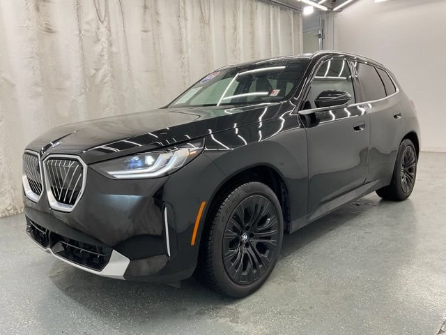 Used 2025 BMW X3 xDrive30i w/ Premium Package AWD/4WD image 4