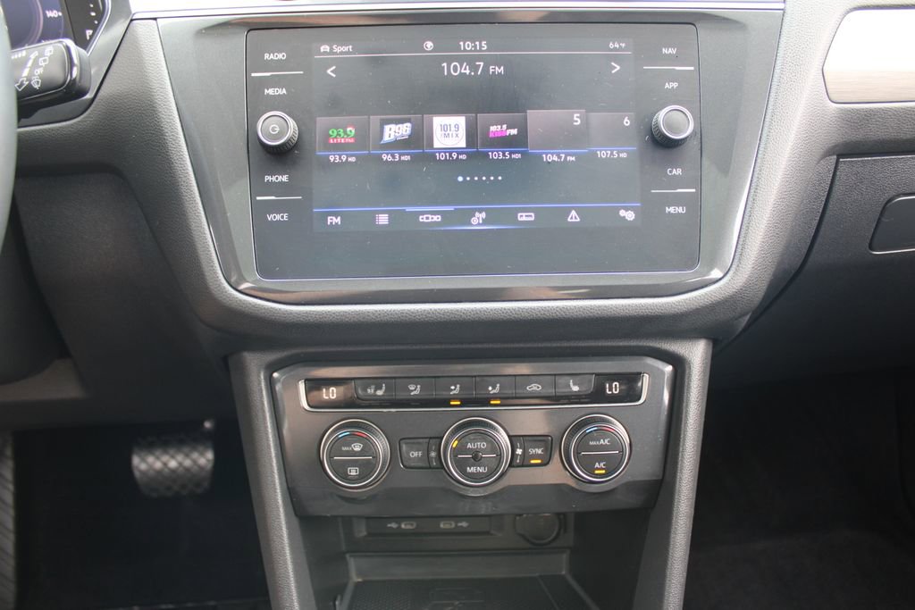 Certified 2021 Volkswagen Tiguan SEL AWD/4WD image 15