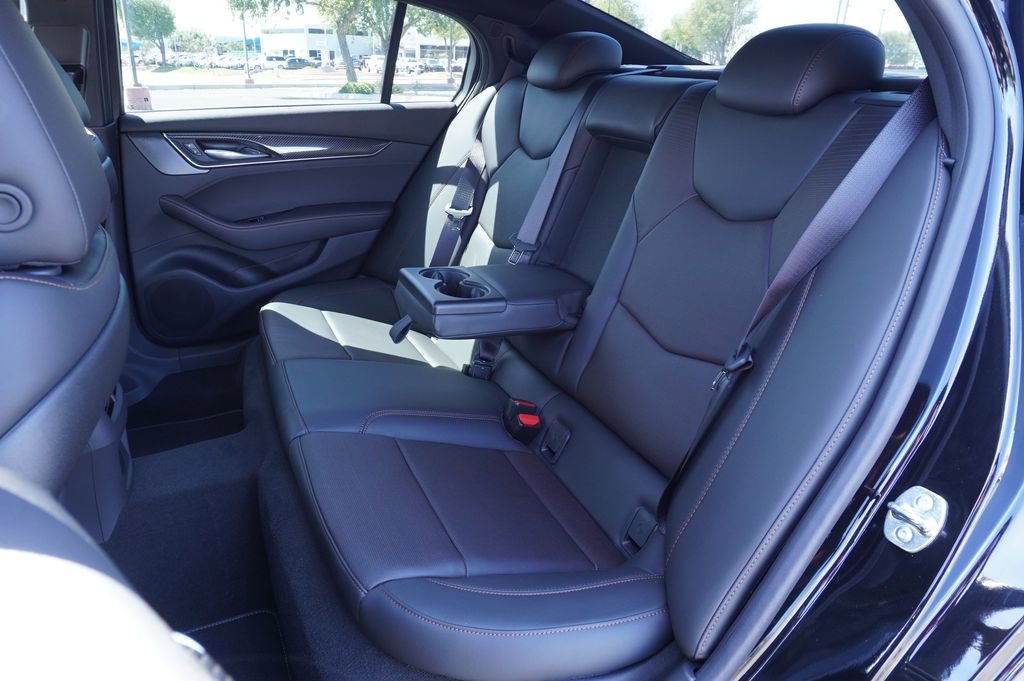 New 2026 Cadillac CT5 V image 9