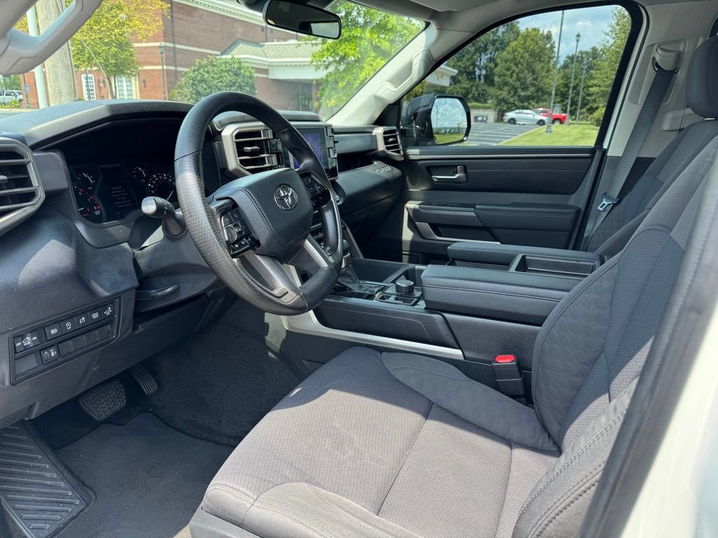 Used 2023 Toyota Tundra SR5 w/ SR5 Convenience Package AWD/4WD image 12